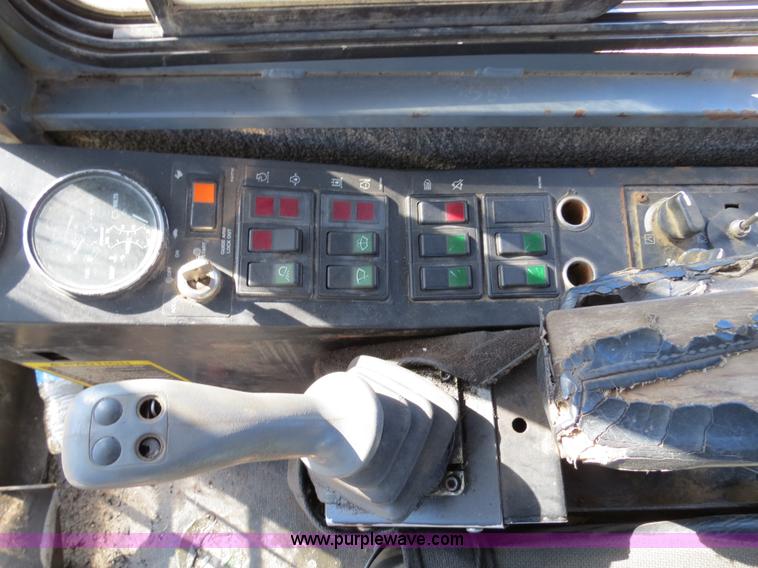 image for item B4859 2002 Timberjack 430B knuckleboom loader