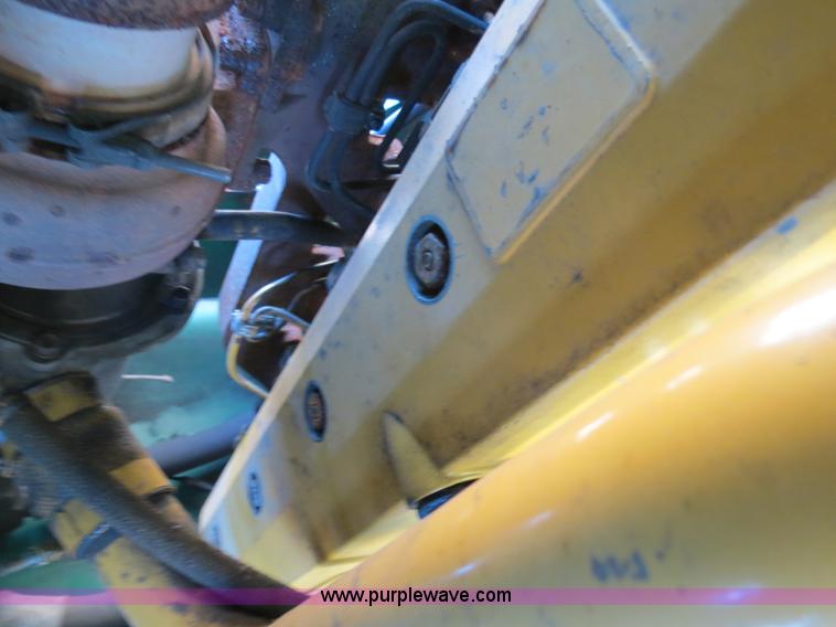 image for item B4859 2002 Timberjack 430B knuckleboom loader