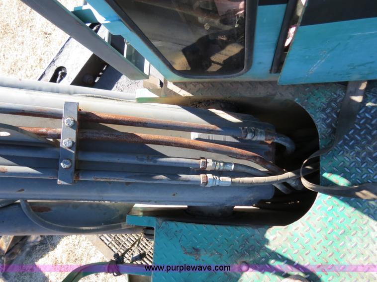 image for item B4859 2002 Timberjack 430B knuckleboom loader