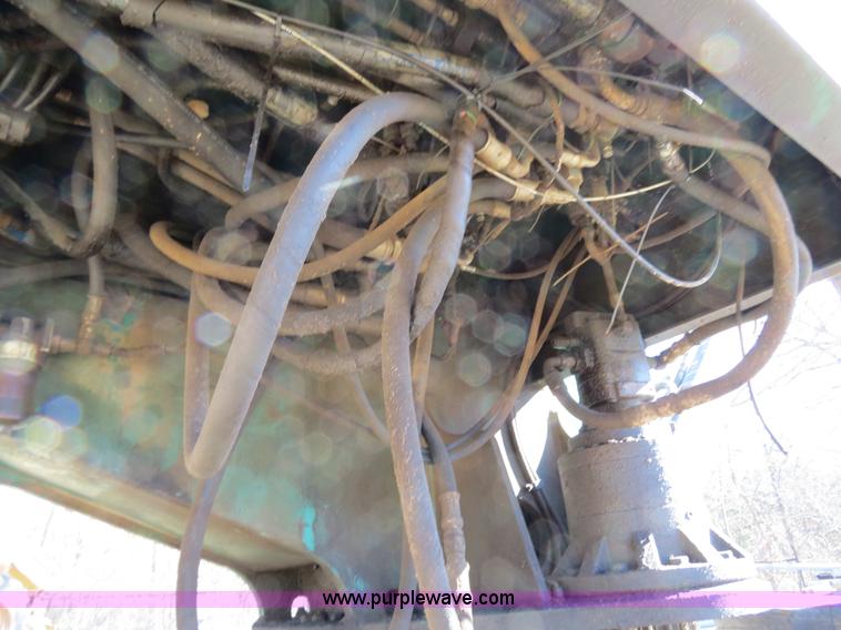 image for item B4859 2002 Timberjack 430B knuckleboom loader