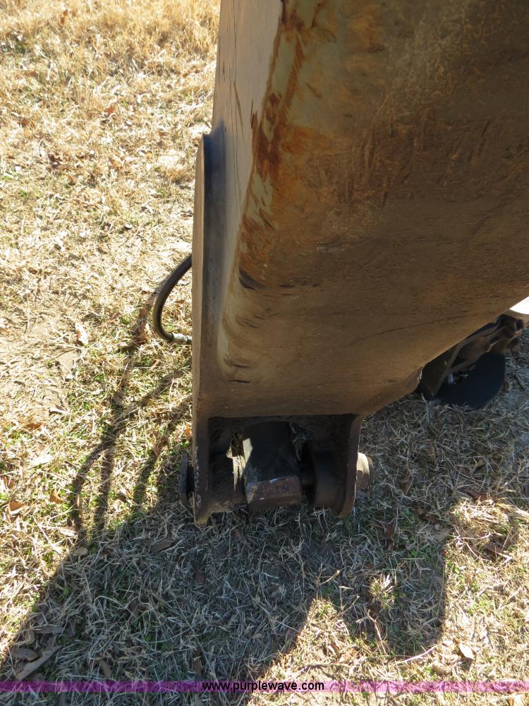 image for item B4859 2002 Timberjack 430B knuckleboom loader