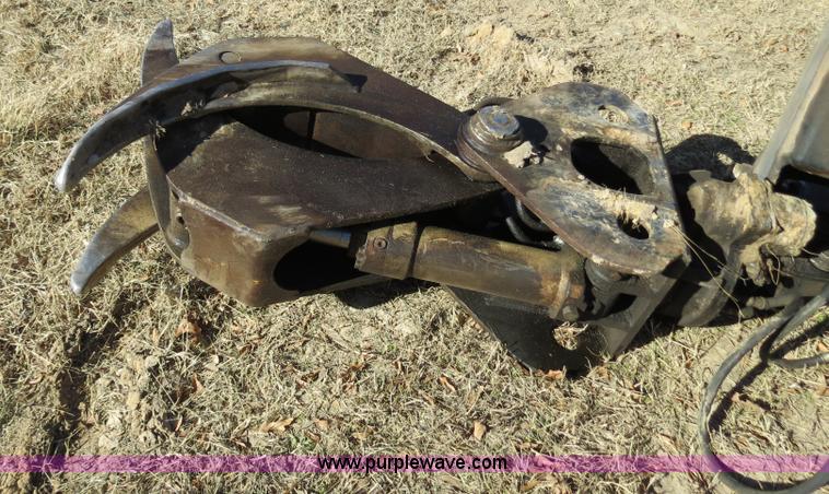 image for item B4859 2002 Timberjack 430B knuckleboom loader