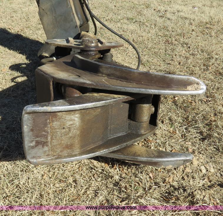 image for item B4859 2002 Timberjack 430B knuckleboom loader