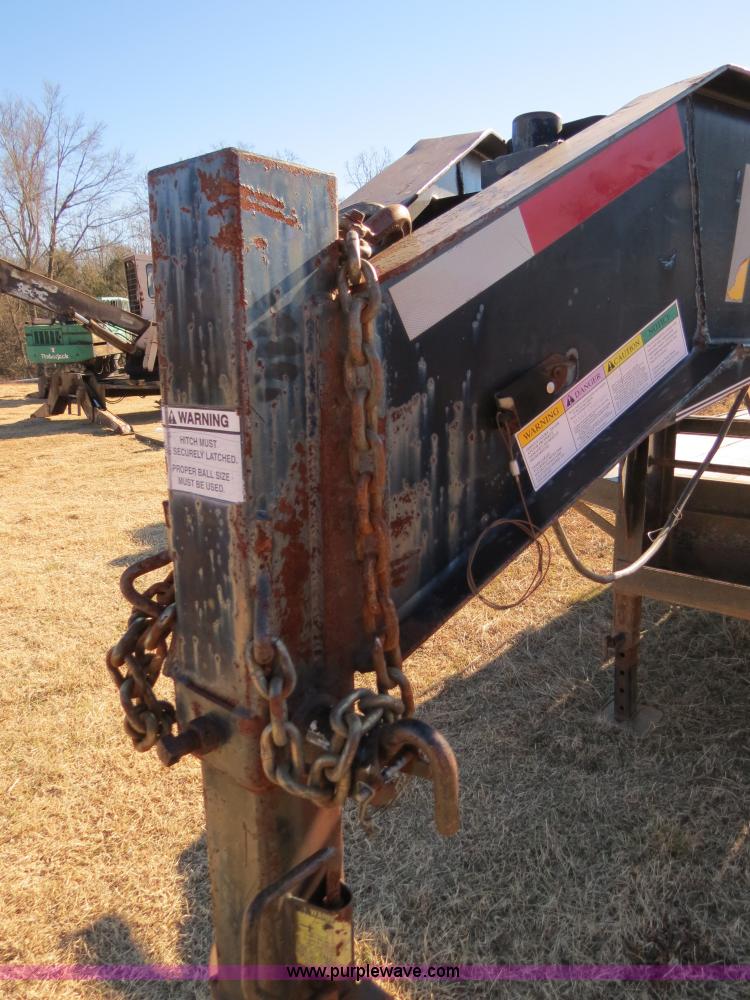 image for item B4863 2003 Performance 24' gooseneck flatbed trailer