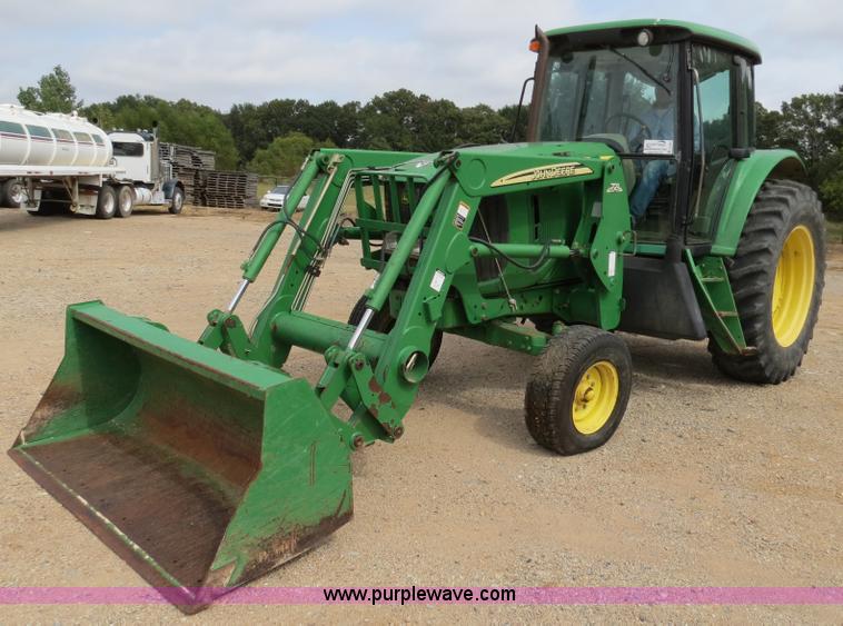 image for item B4864 2004 John Deere 6615 tractor