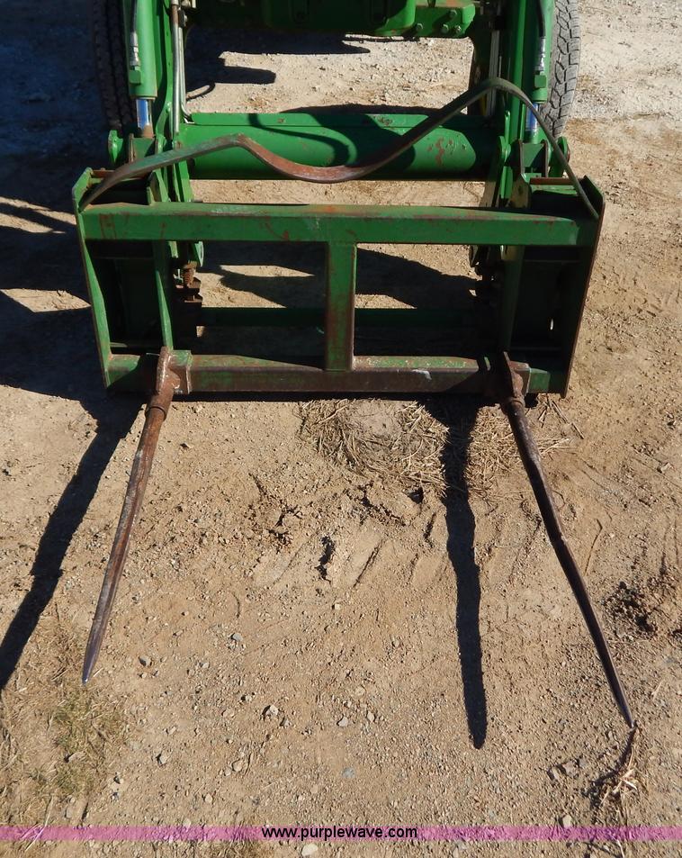 image for item B4864 2004 John Deere 6615 tractor