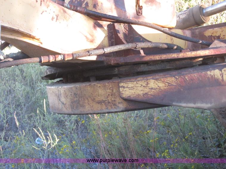 image for item J2396 Galion A550 motor grader