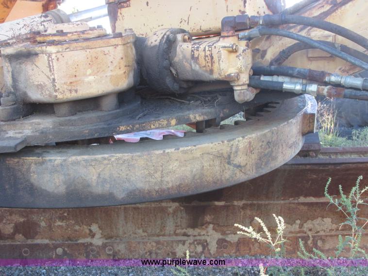 image for item J2396 Galion A550 motor grader