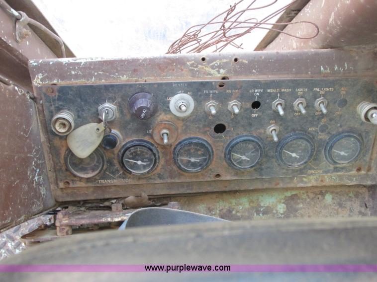 image for item J2396 Galion A550 motor grader