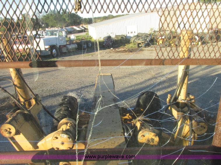 image for item J2396 Galion A550 motor grader