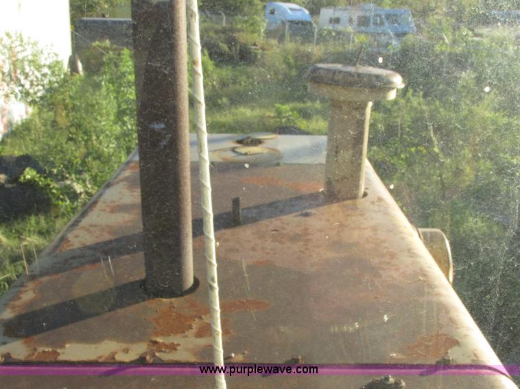 image for item J2396 Galion A550 motor grader