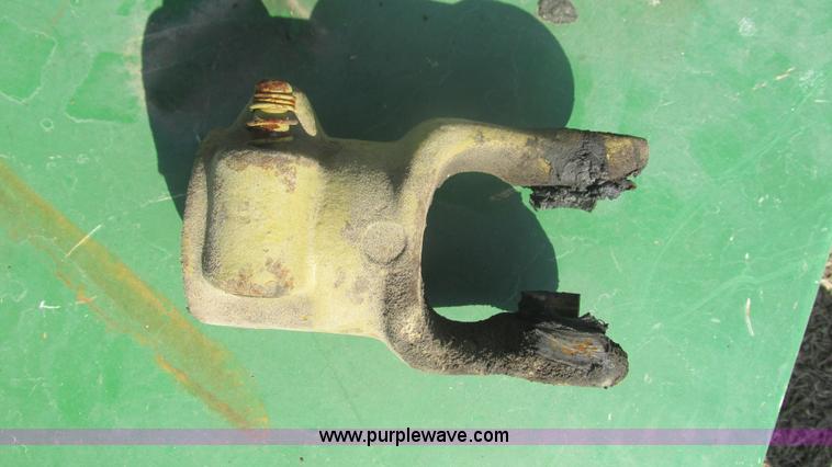 image for item AC9798 Buhler Y650R Farm King finish mower