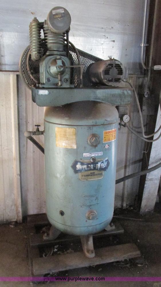 image for item AC9801 Saylor-Brall air compressor