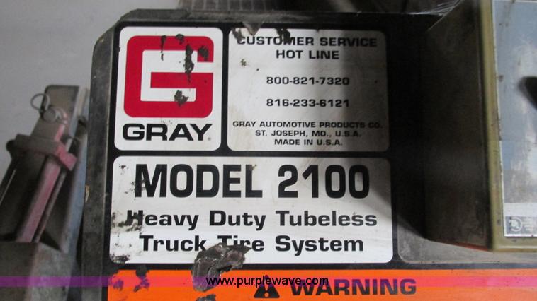 image for item AC9802 Gray 2100 tire changer