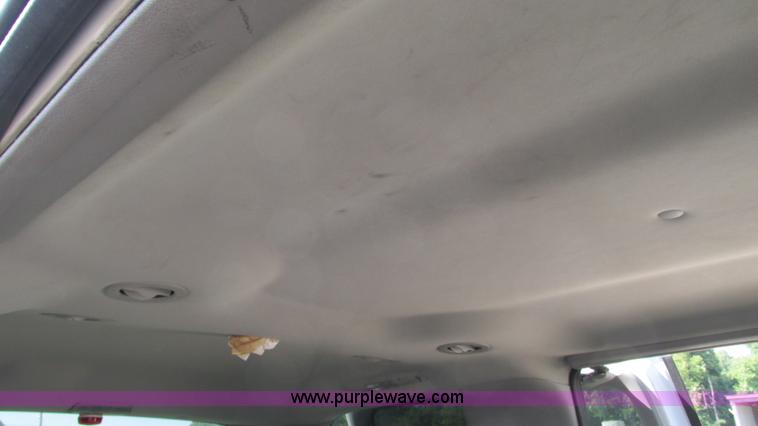 image for item AC9805 2006 Chevrolet Uplander cargo van