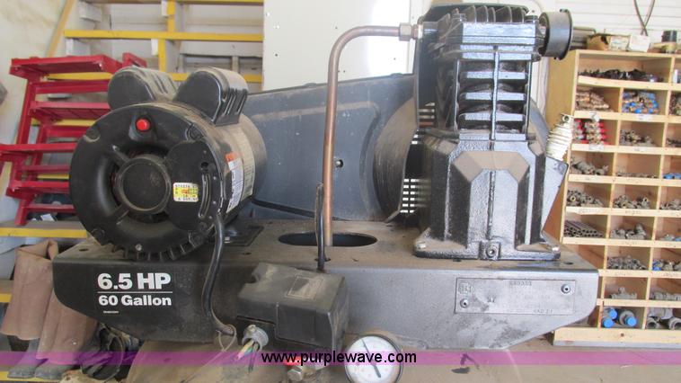 image for item AC9806 Campbell Hausfield air compressor