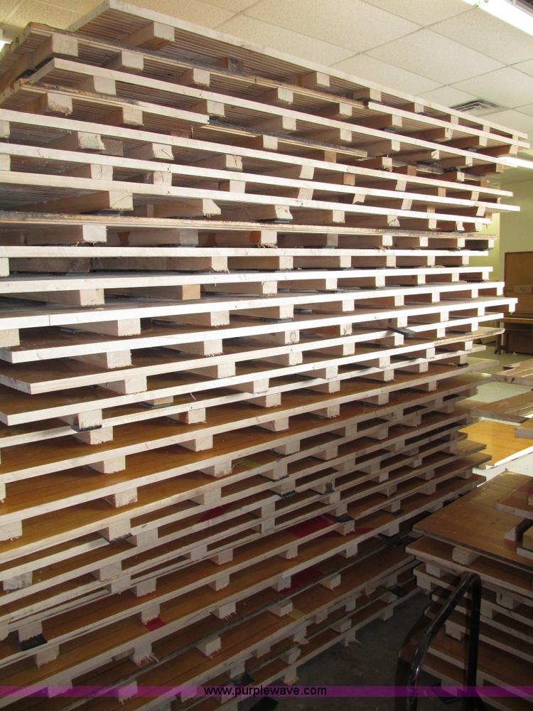 image for item AE9258 (30) gym floor sections