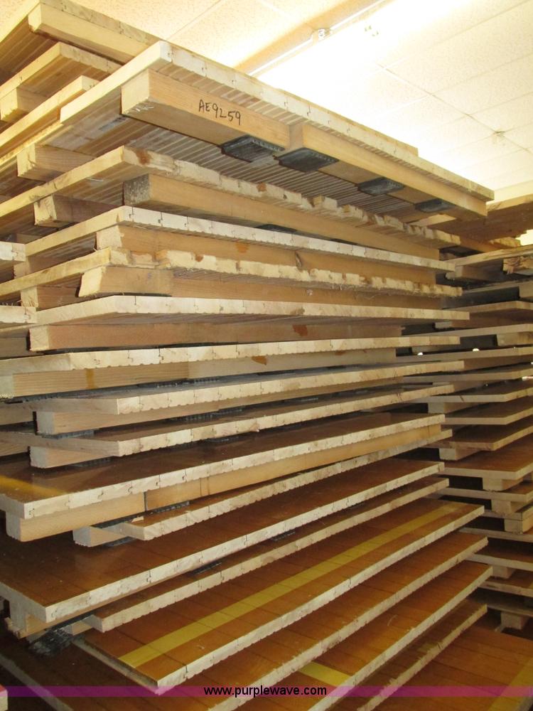 image for item AE9259 (30) gym floor sections