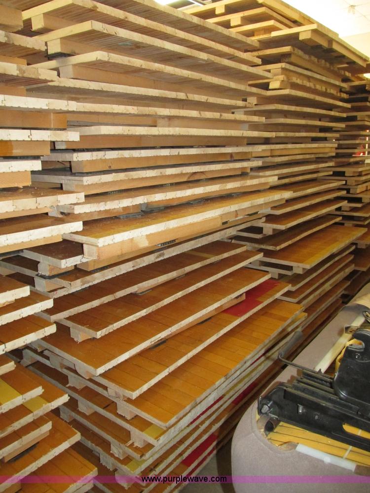 image for item AE9260 (26) gym floor sections