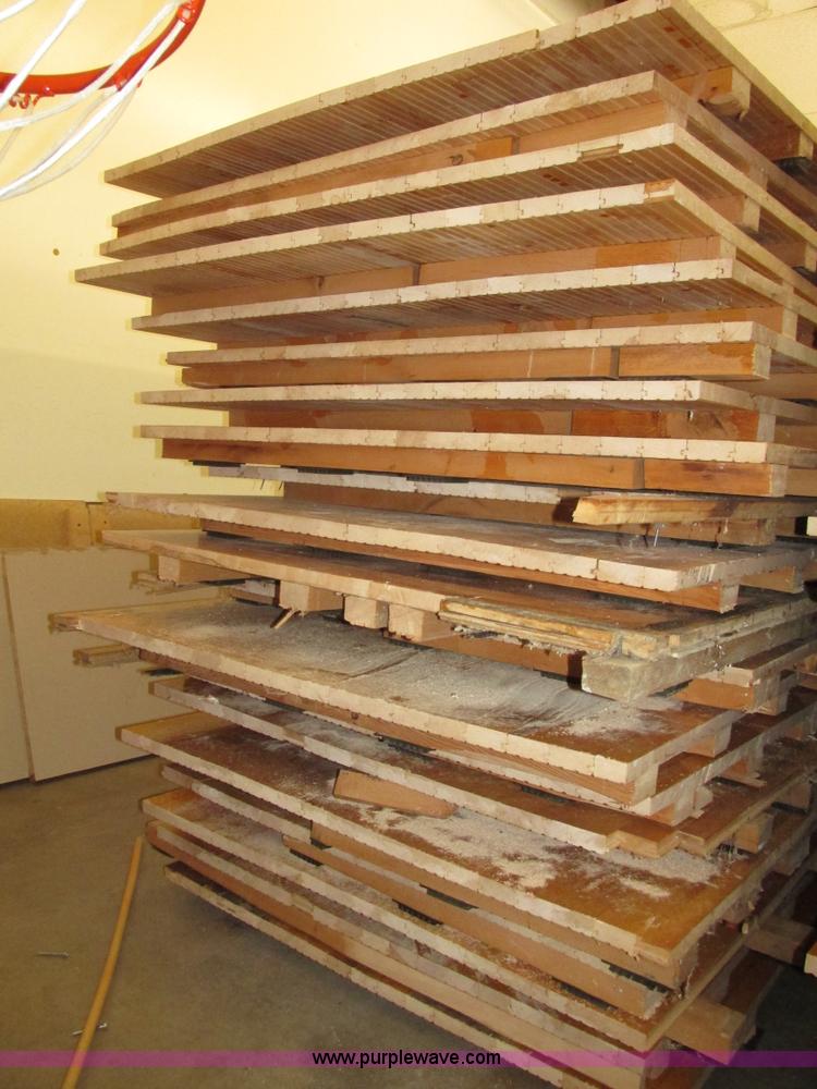 image for item AE9262 (19) gym floor sections