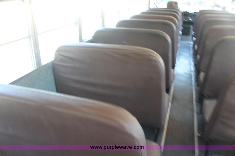 image for item AJ9317 1997 International 3800 school bus