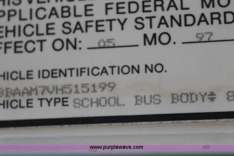 image for item AJ9317 1997 International 3800 school bus