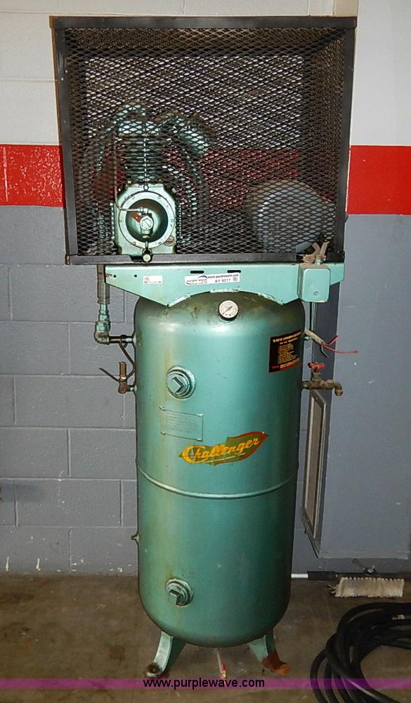 image for item AV9217 1965 Challenger V760 air compressor