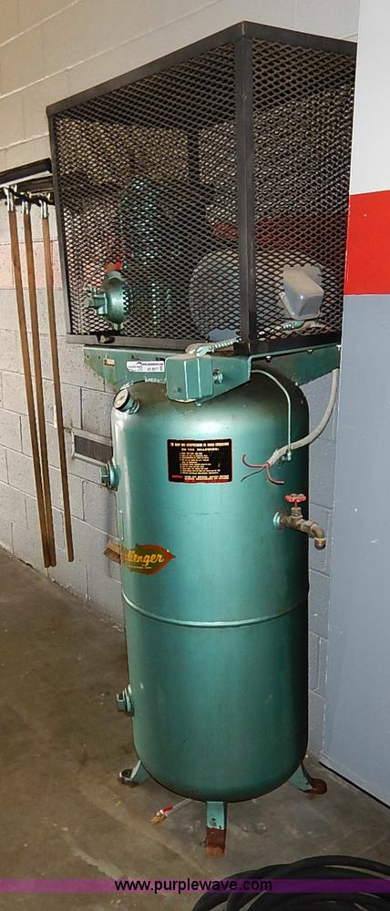 image for item AV9217 1965 Challenger V760 air compressor