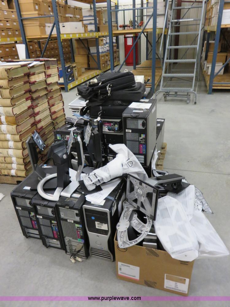 Assorted computers and equipment in Lawrence, KS | Item AV9394 sold ...