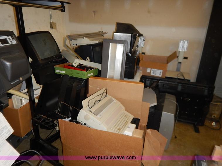 image for item AY9106 Assorted equipment