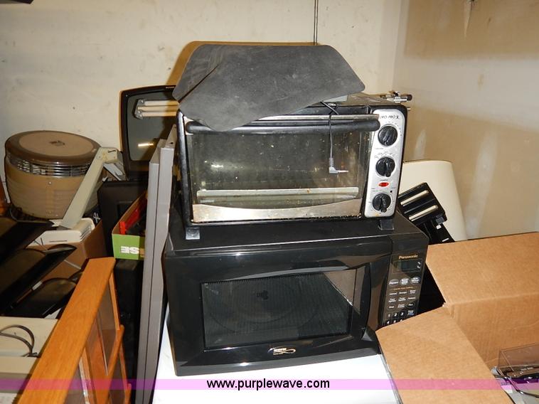 image for item AY9106 Assorted equipment