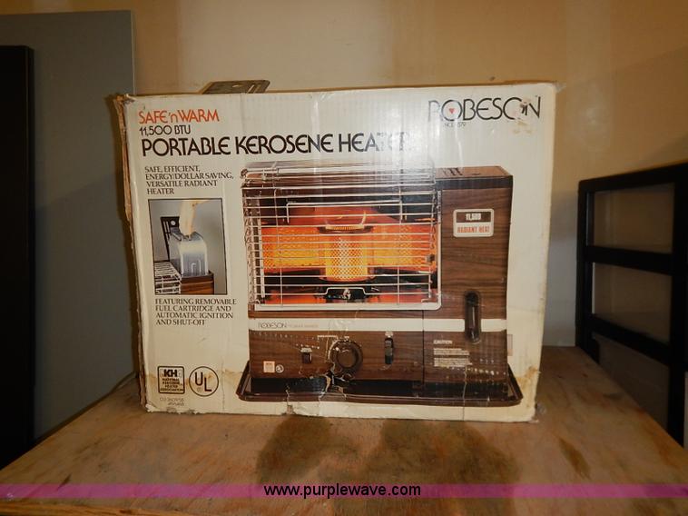 image for item AY9106 Assorted equipment