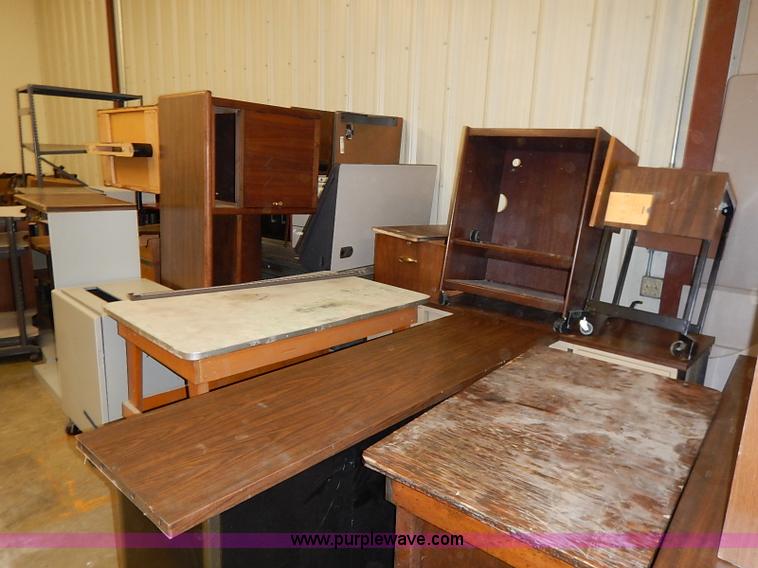 image for item AY9108 Assorted office equipment