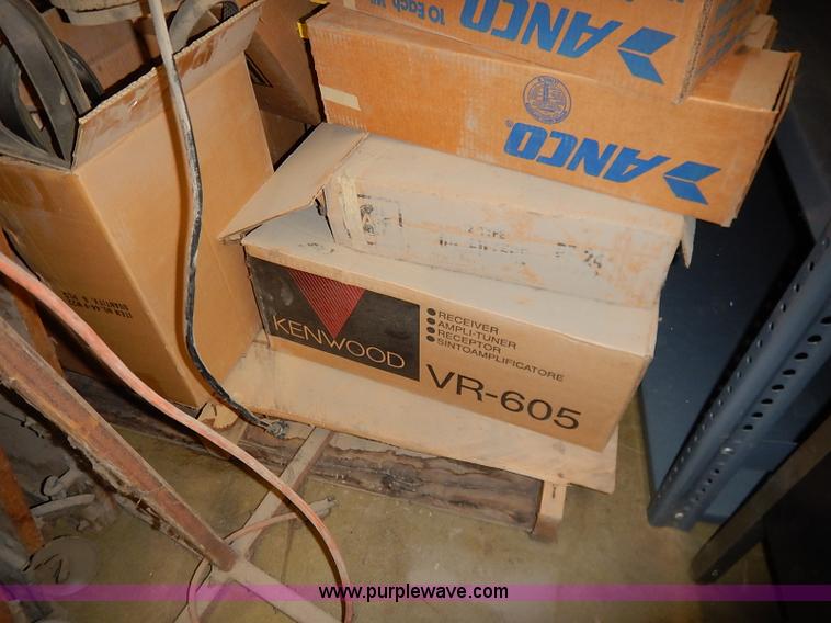 image for item AY9109 Assorted shop equipment