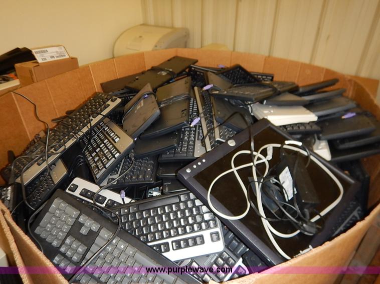 image for item AY9110 Assorted electronics