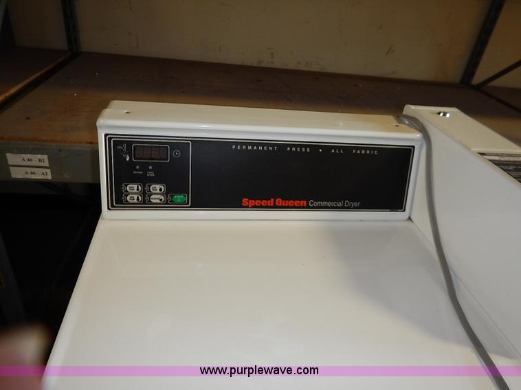 Speed Queen coin operated washer and dryer set in Wichita, KS Item
