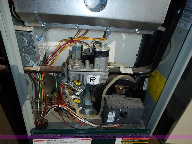 image for item AY9136 Trane XV90 central air unit