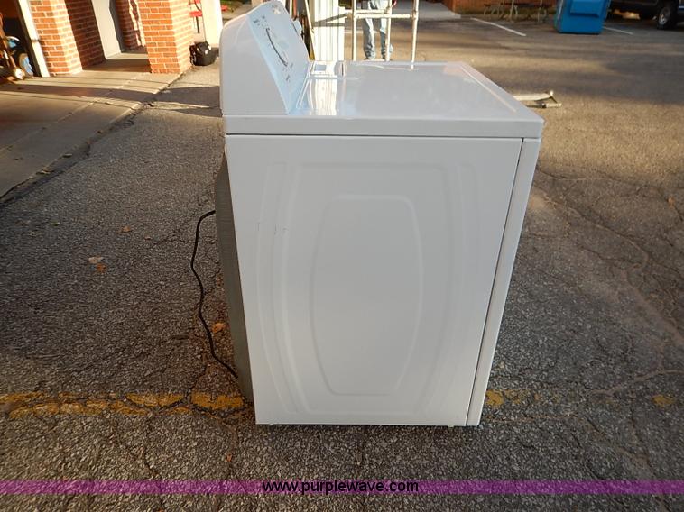 image for item AY9144 Roper electric dryer
