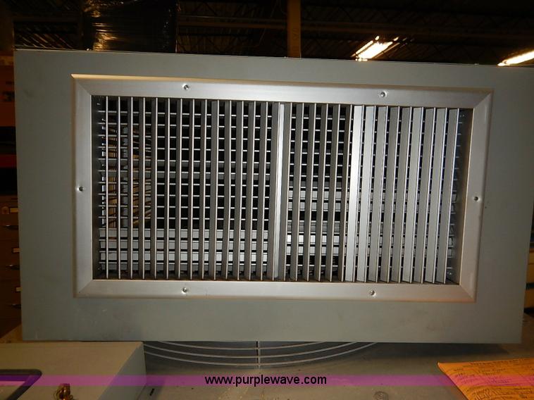 image for item AY9154 2006 Liebert AC and condenser units