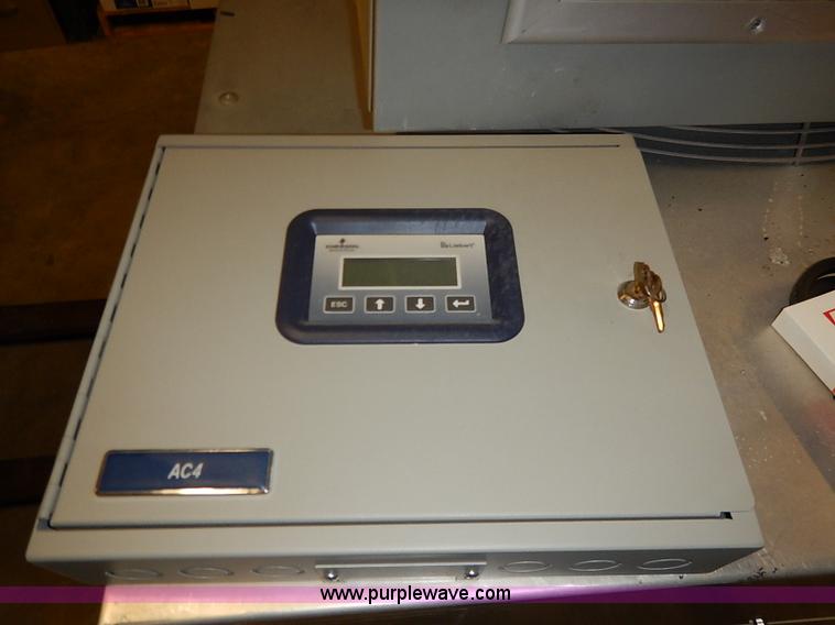 image for item AY9154 2006 Liebert AC and condenser units