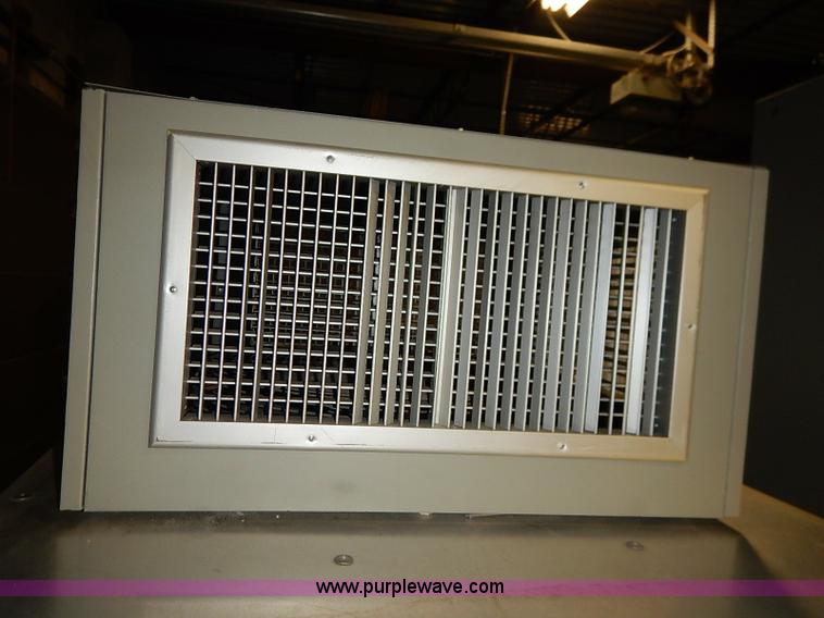 image for item AY9155 2007 Liebert AC and condenser units