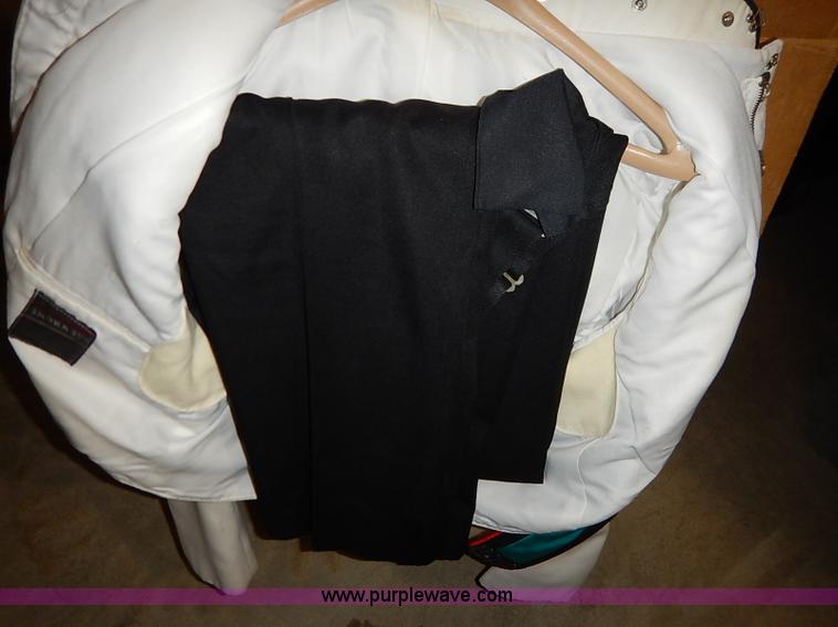 image for item AY9159 Approximately 150 band uniforms