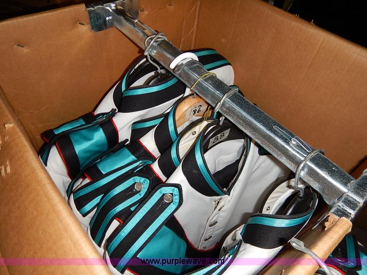 image for item AY9159 Approximately 150 band uniforms