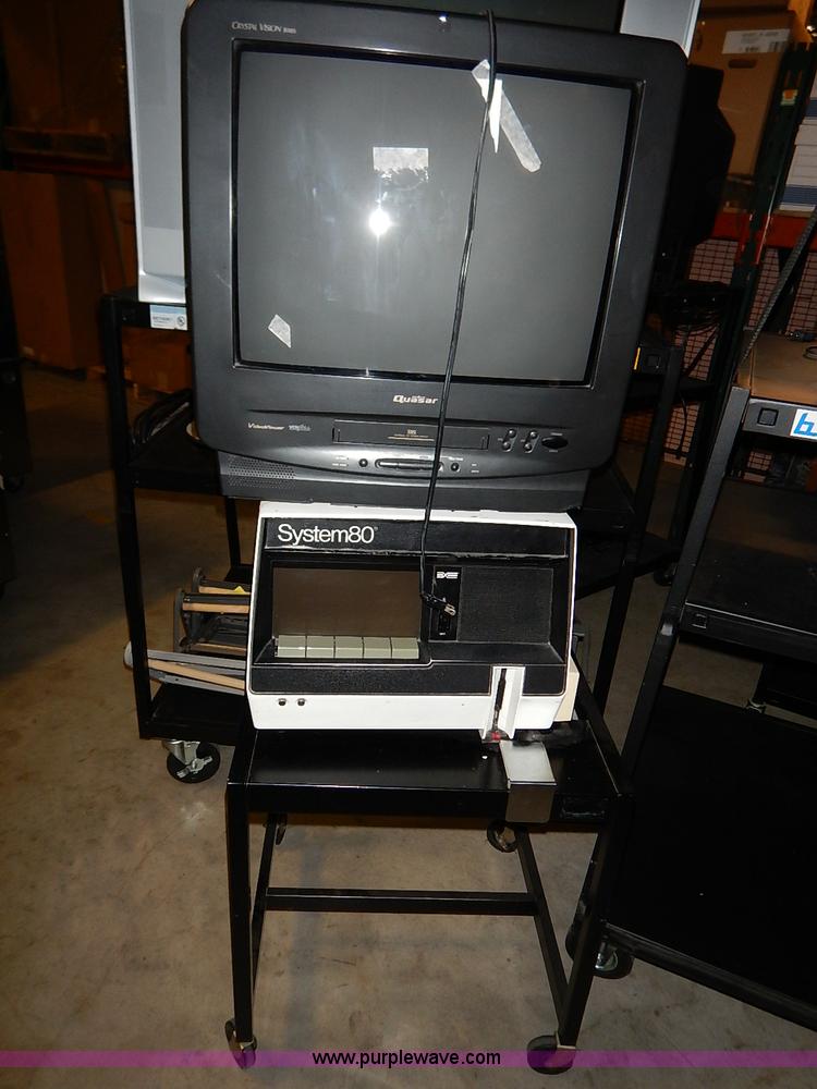 image for item AY9166 Assorted electronics and carts