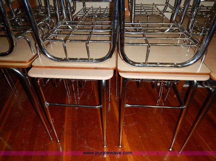 image for item AY9169 Approximately 60 student desks