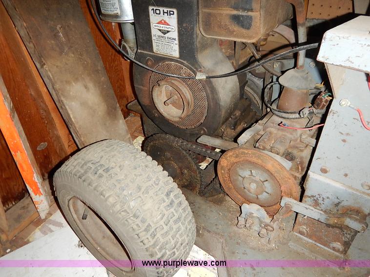 image for item AY9171 Heckendorn lawn mower