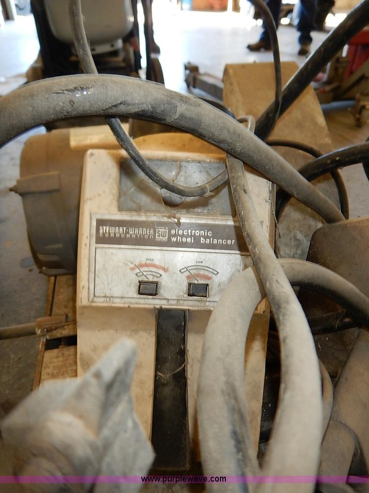 image for item AY9174 Assorted equipment