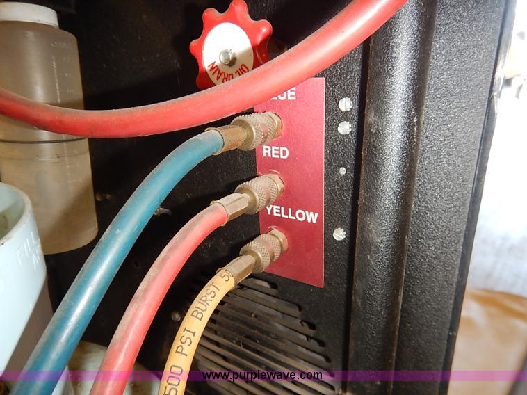 image for item AY9177 Robinair refrigerant recovery recycling recharging system