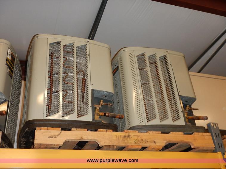 image for item AY9179 (2) Trane AC condenser units