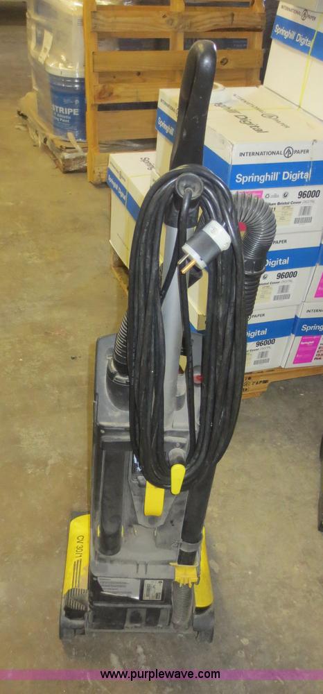 image for item AZ9151 Assorted electronics